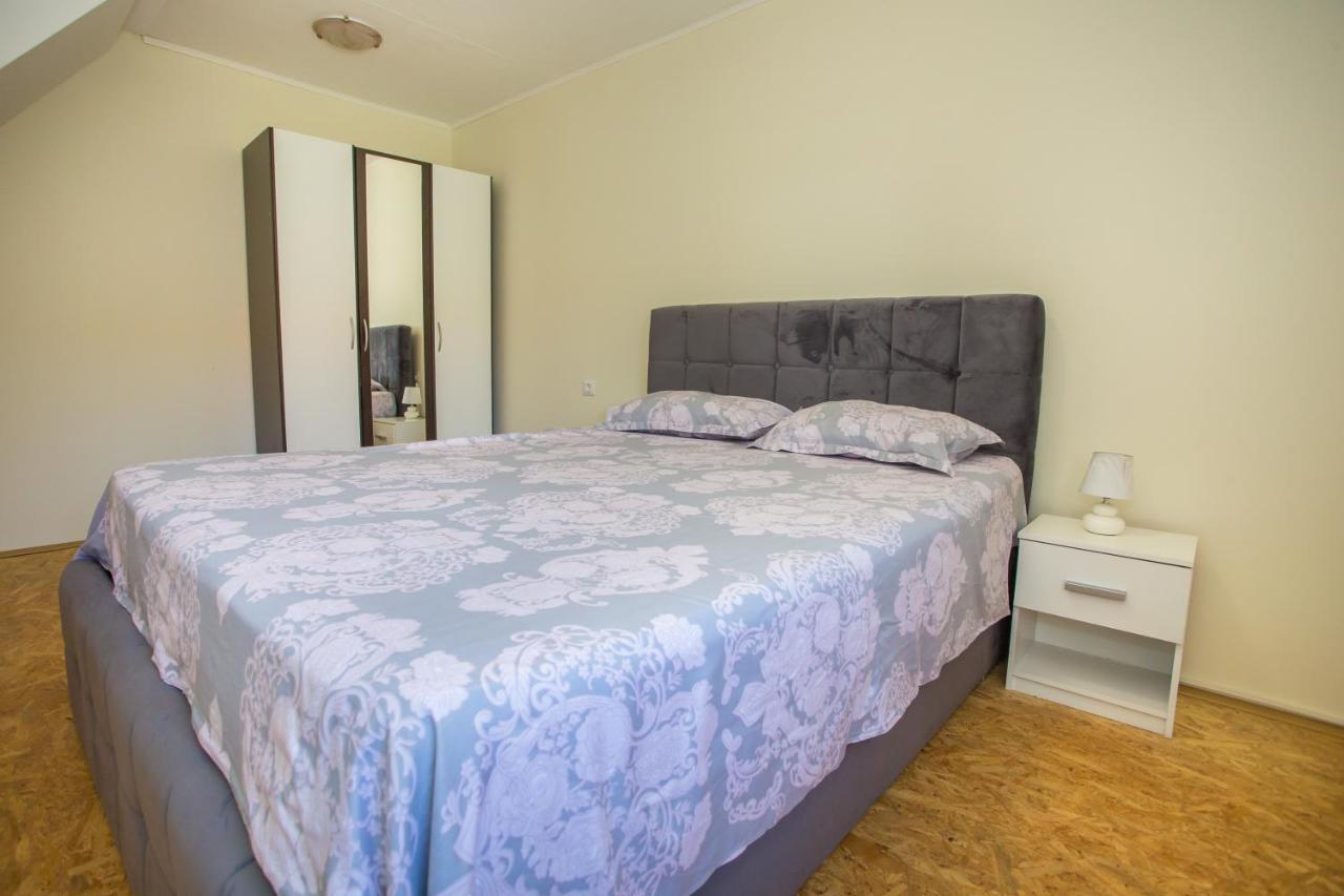 Ema-Dany Apartment Porec Luaran gambar