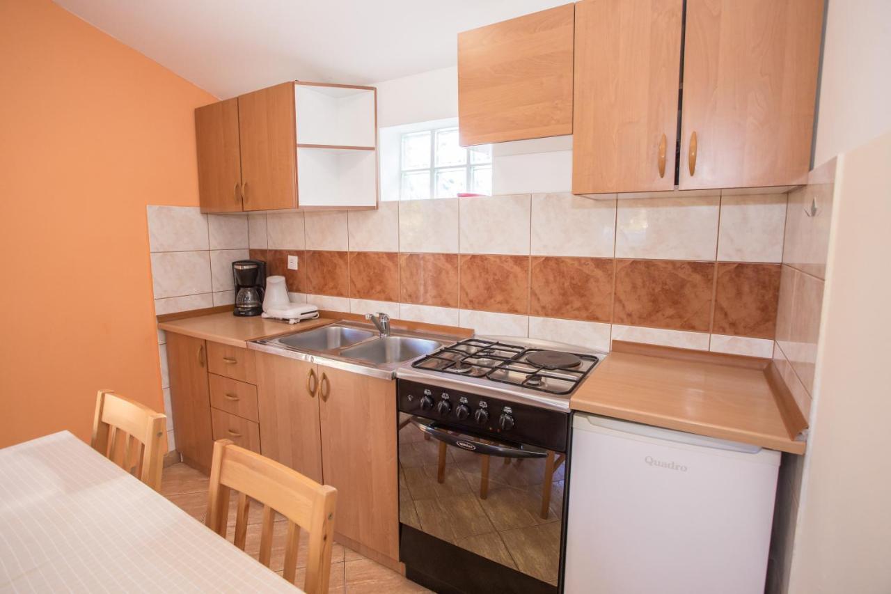 Ema-Dany Apartment Porec Luaran gambar