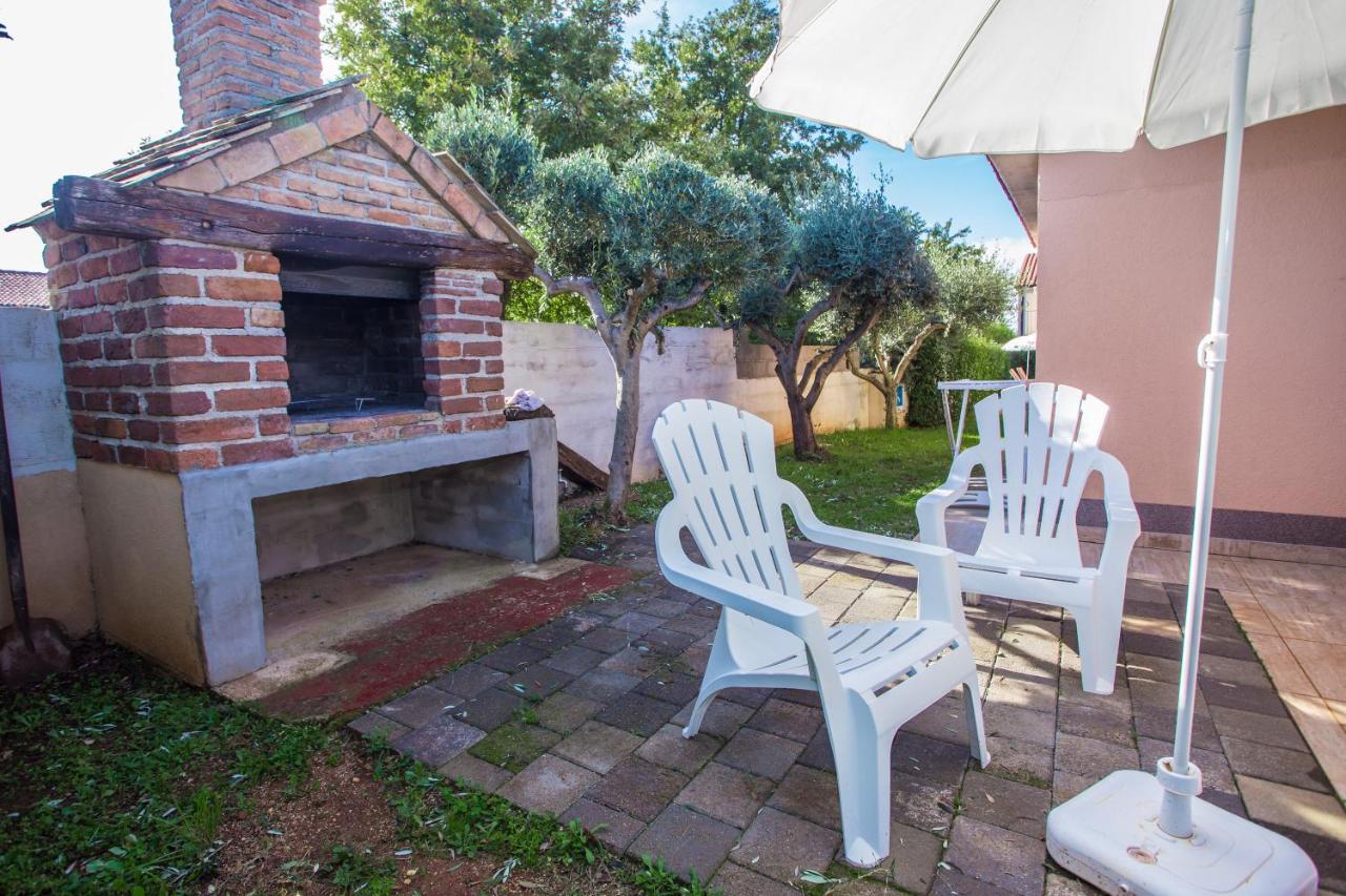 Ema-Dany Apartment Porec Luaran gambar